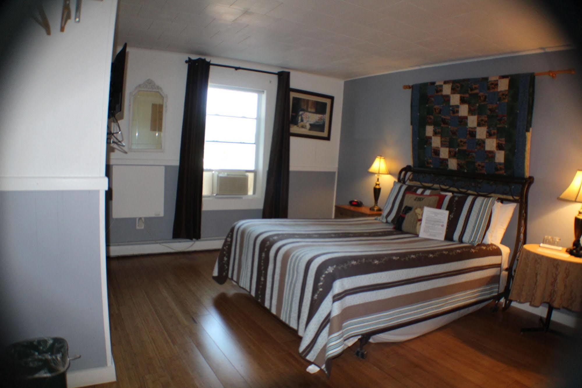 Bondville Bromley View Inn المظهر الخارجي الصورة