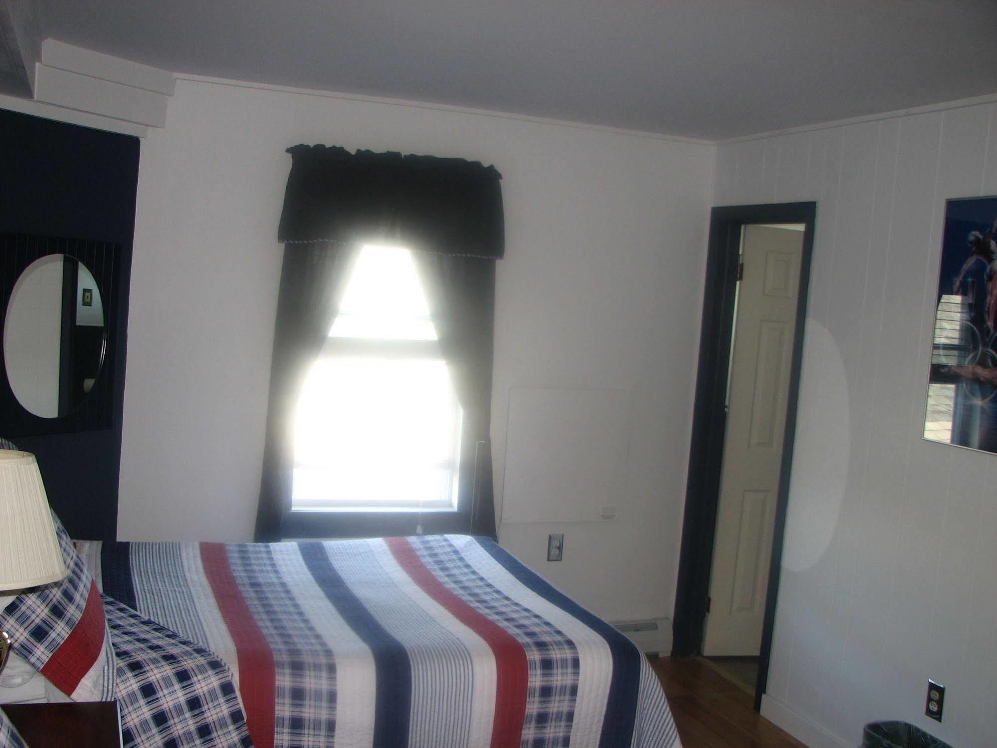 Bondville Bromley View Inn المظهر الخارجي الصورة